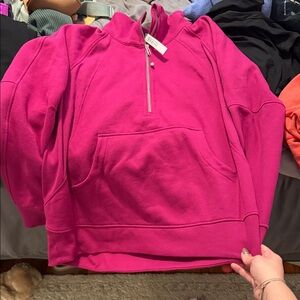 lululemon athletica Women's Fuchsia half Zip-Up jacket /sweater